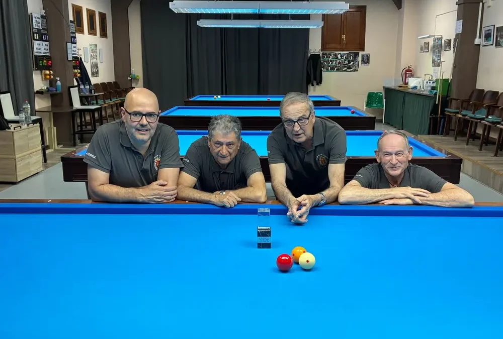 El club billar cardona campio de catalunya de la lliga de tres bandes 3a divisio