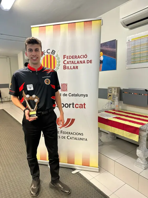 Aleix arnau abilleira campió de catalunya de tres bandes junior
