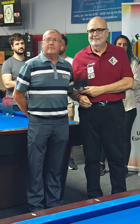 Armand moreno cortes campio del vi open de tres bandes memorial xavier martinez