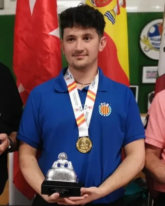 Joel sánchez gallego campio d’espanya de 5 quilles