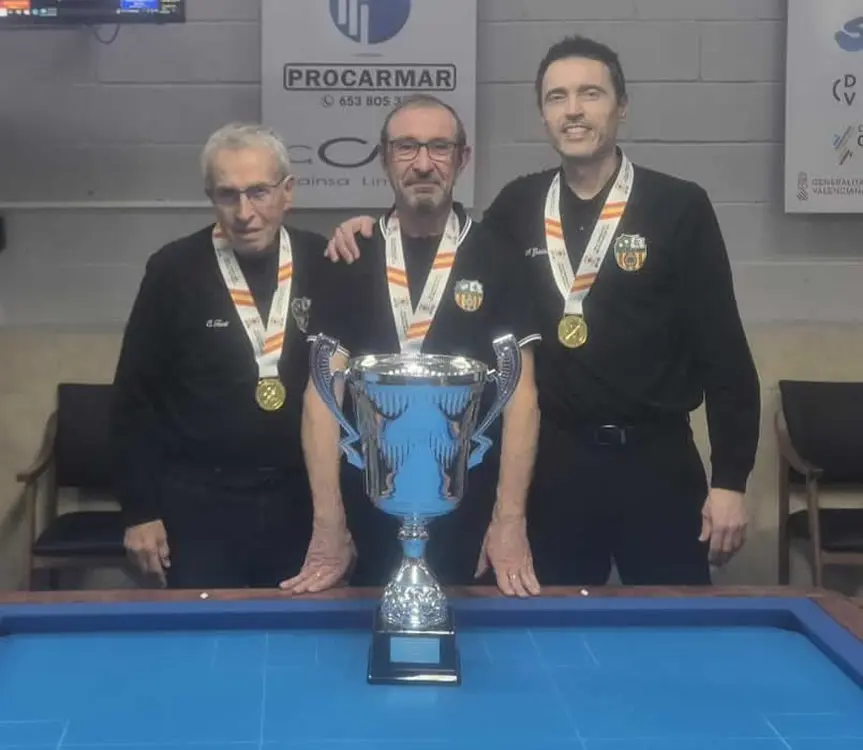La s.b.f.molins campiona d’espanya de jocs de sèrie per equips